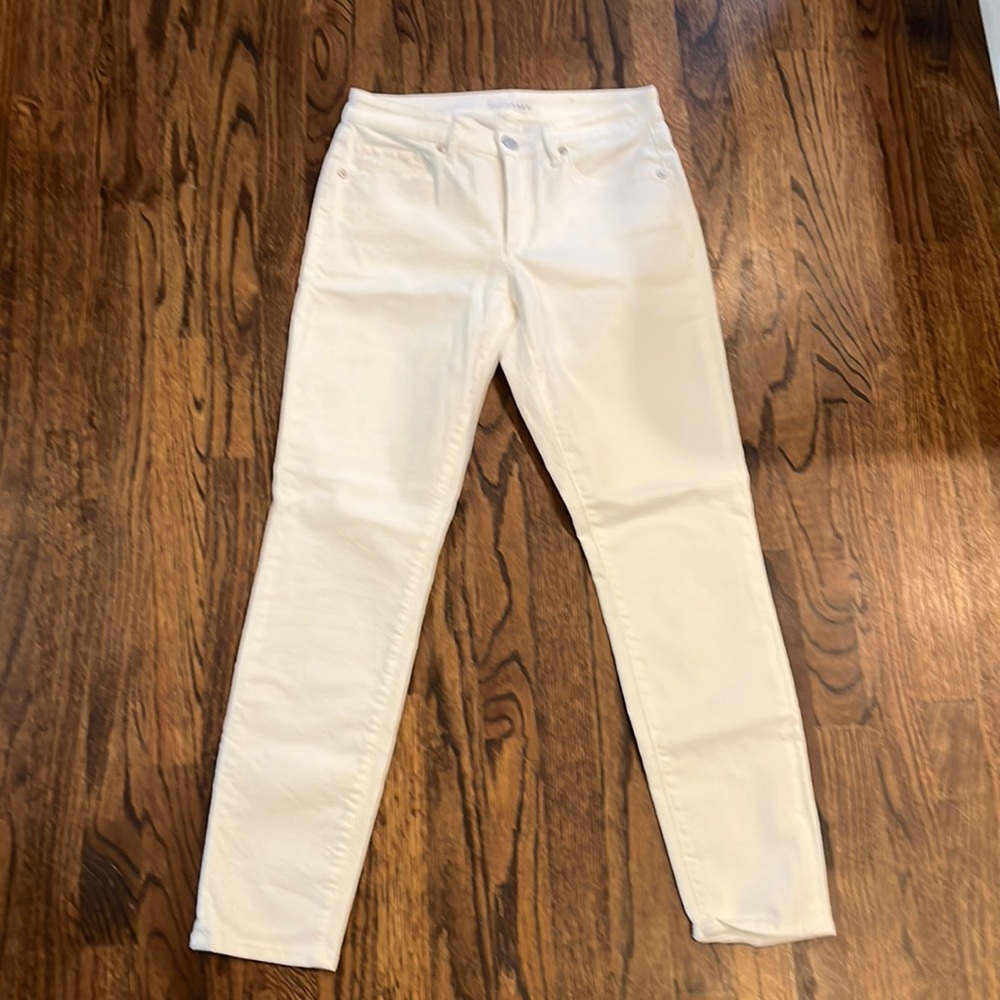 White jeans, size 6